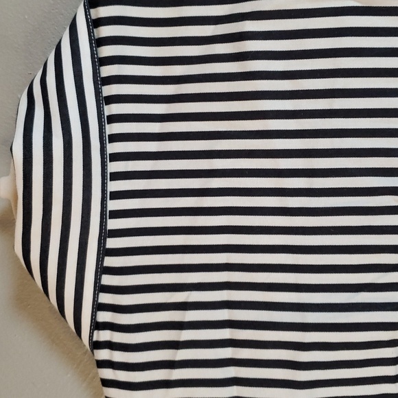 Jones New York Signature womens dark navy striped, buttoned blouse. Size XL - Picture 6 of 8